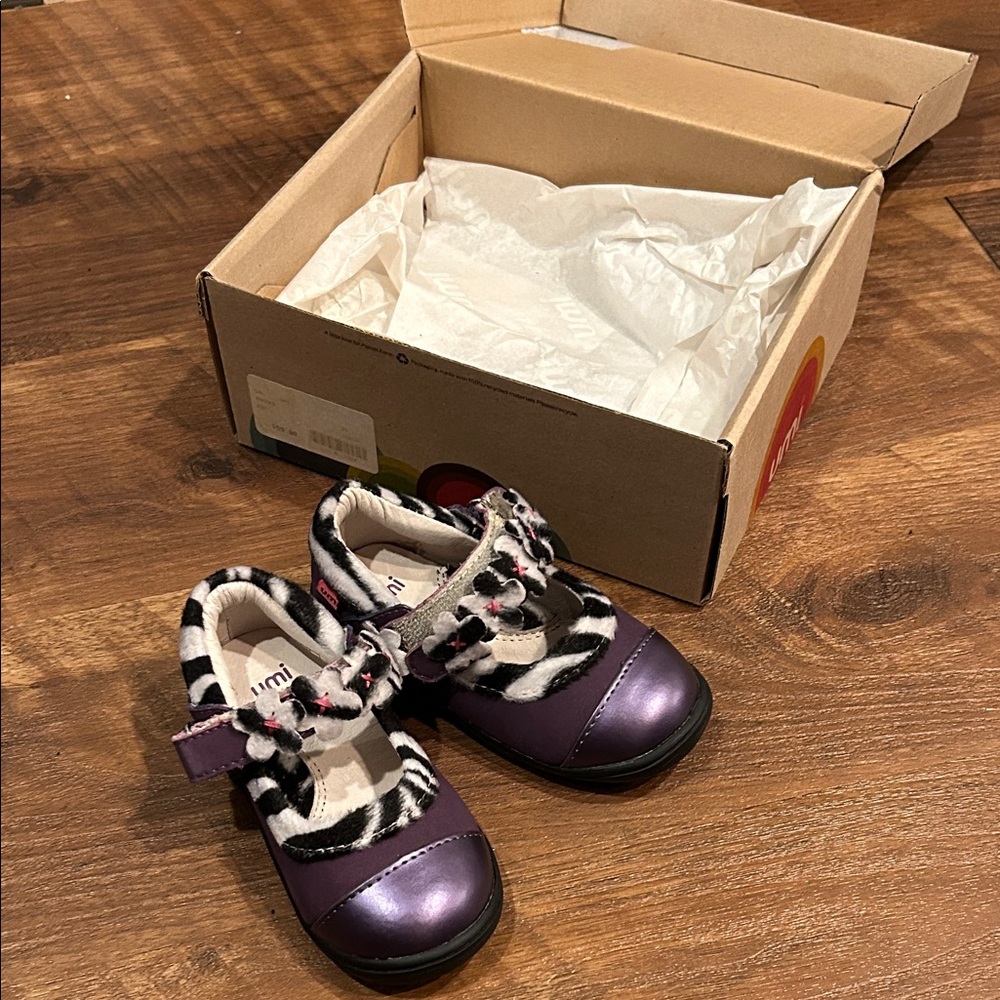 Umi Purple and Black Kids Shoes